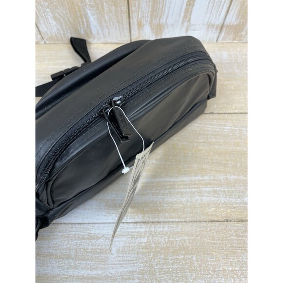 Totes On The Move Fanny Pack with Poncho *NWT - Picture 3 of 5